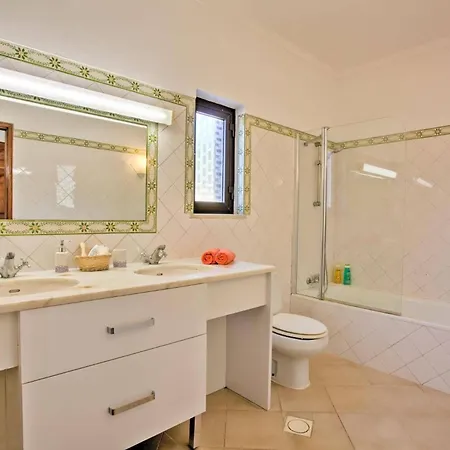 Horta By Lagoa (Algarve)