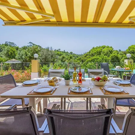 Horta By Villa *