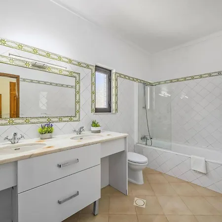 Horta By Villa *